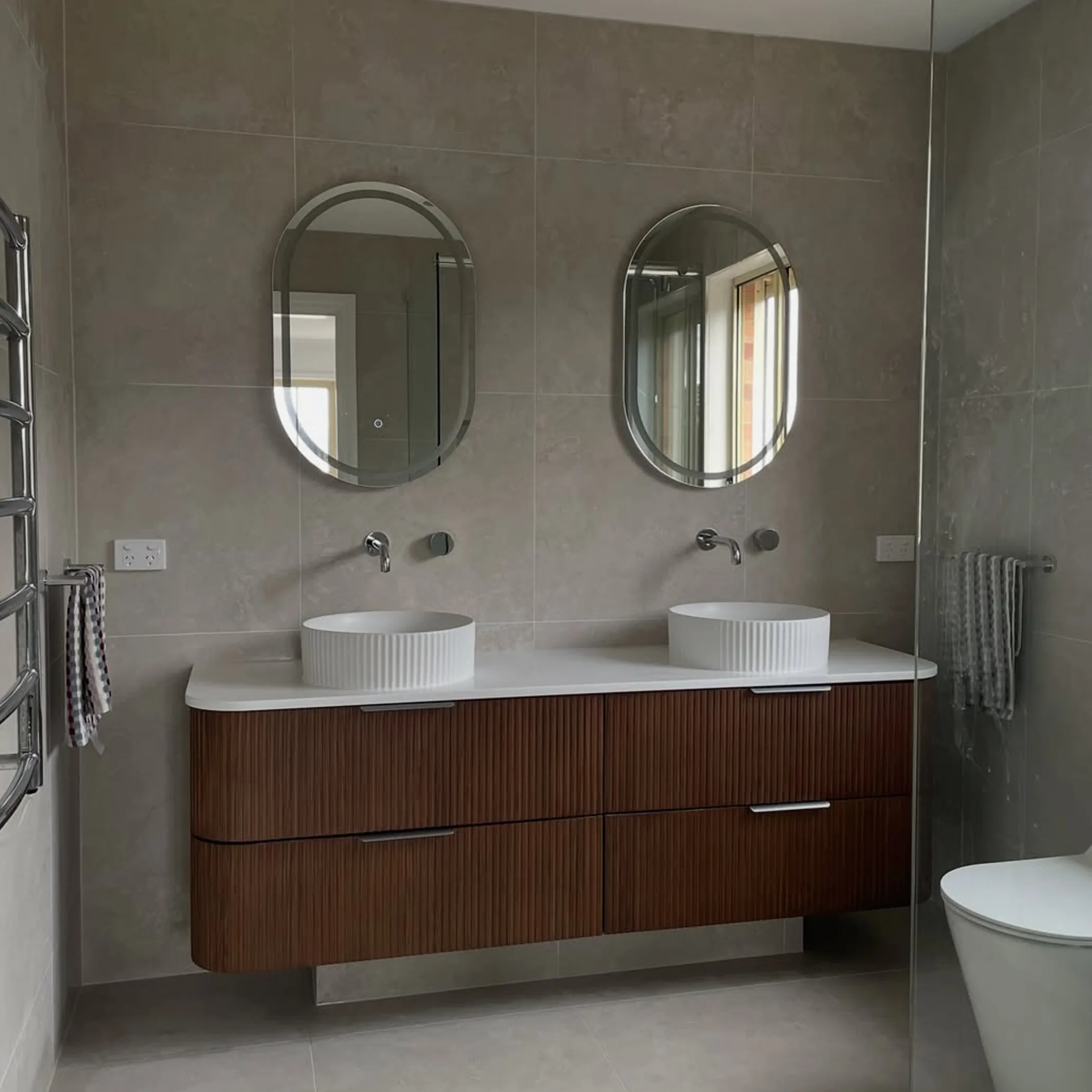 bathroom wet area with shower glazing